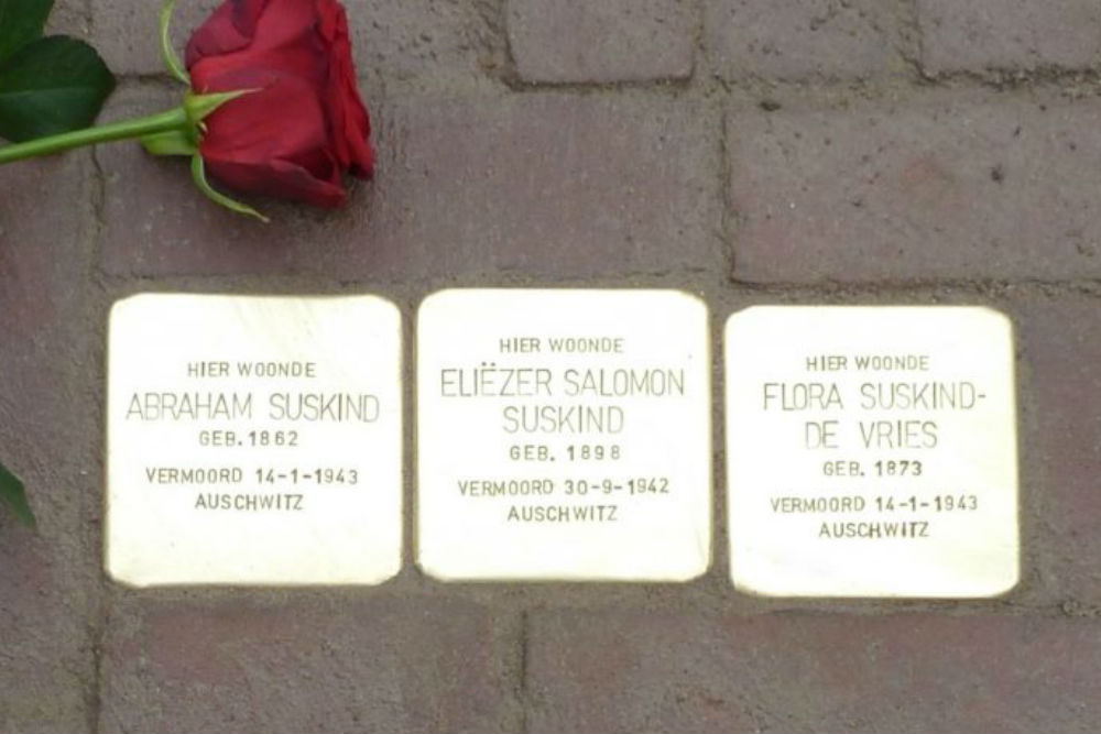 Stolpersteine Oldenzaalsestraat 9 #1