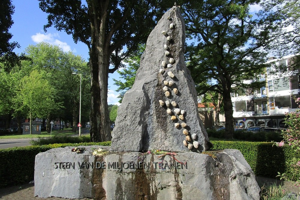 Monument Burgerslachtoffers Rotterdam #3