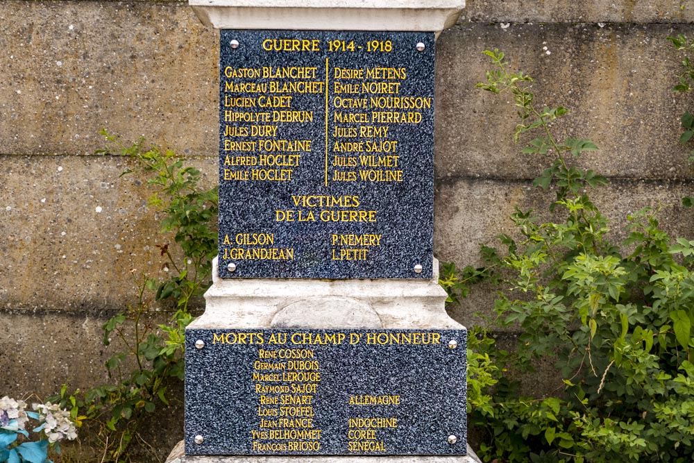 War Memorial Issancourt-et-Rumel #2