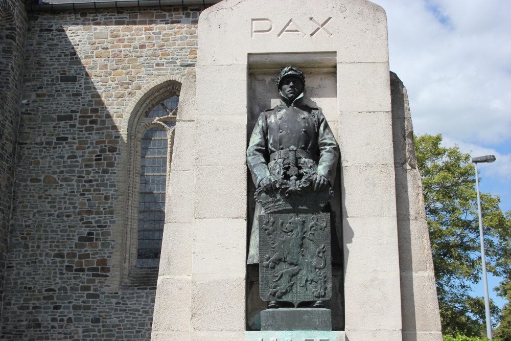 War Memorial Ichtegem #2