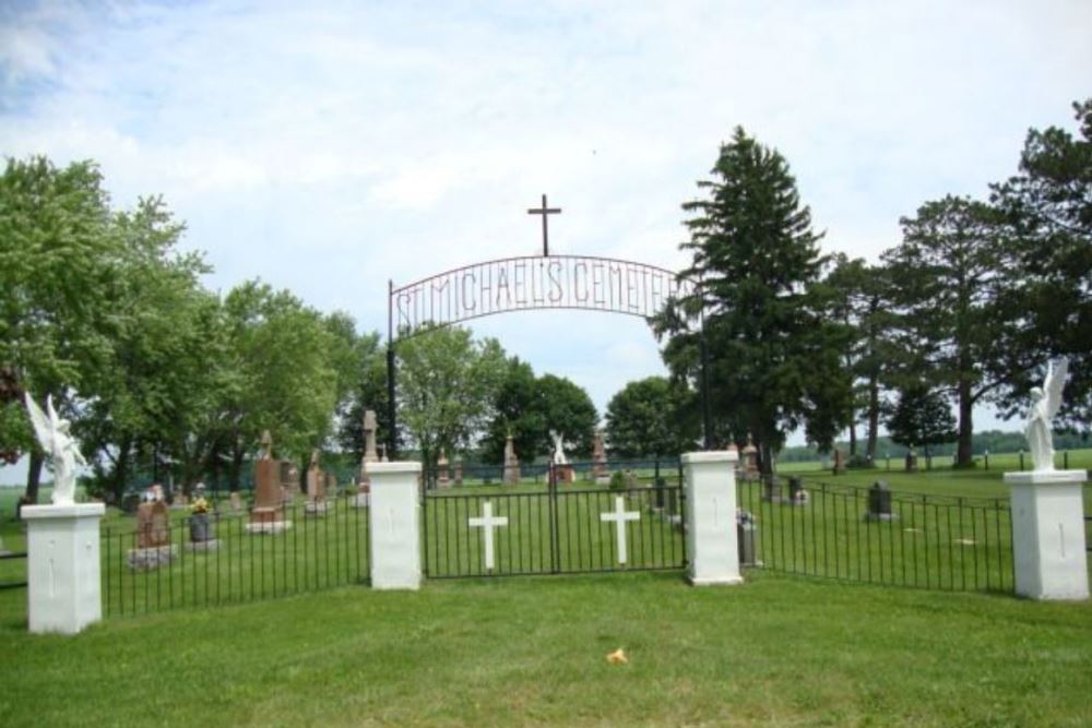 Oorlogsgraf van het Gemenebest St. Michael's Roman Catholic Cemetery