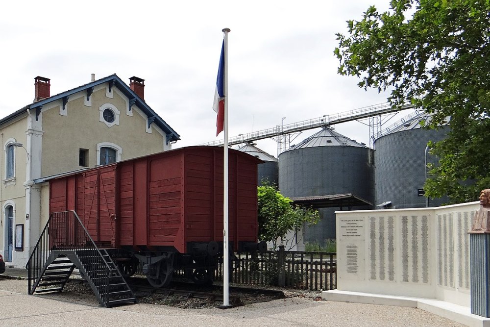 Deportation Memorial Penne-d'Agenais #1