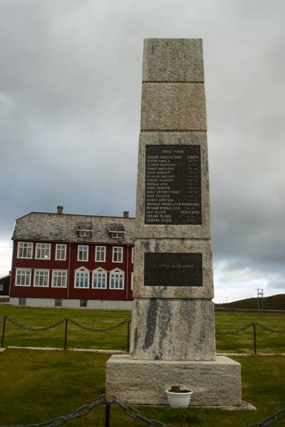 Oorlogsmonument Vardø #1