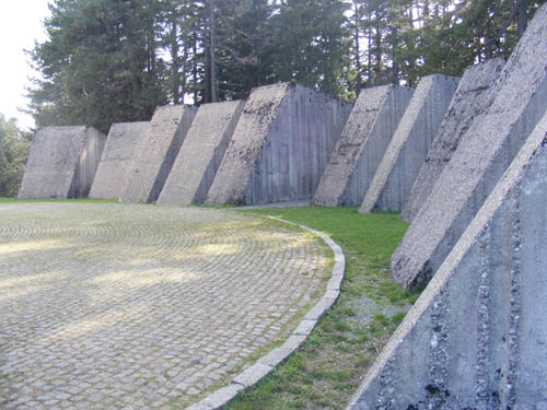 Monument Slag om Kozara #3