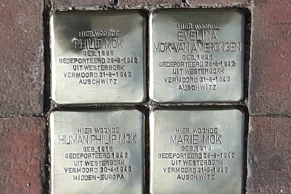 Stolpersteine Kruisweg 66 zw