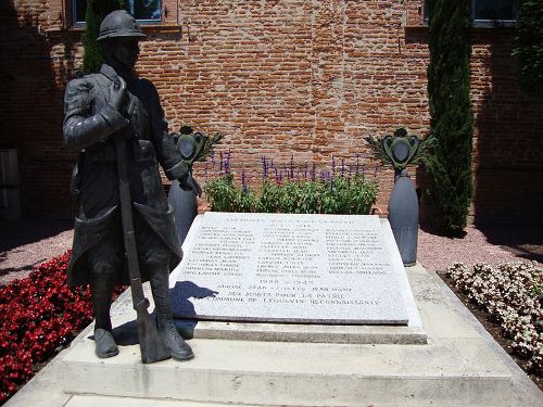 War Memorial Lguevin