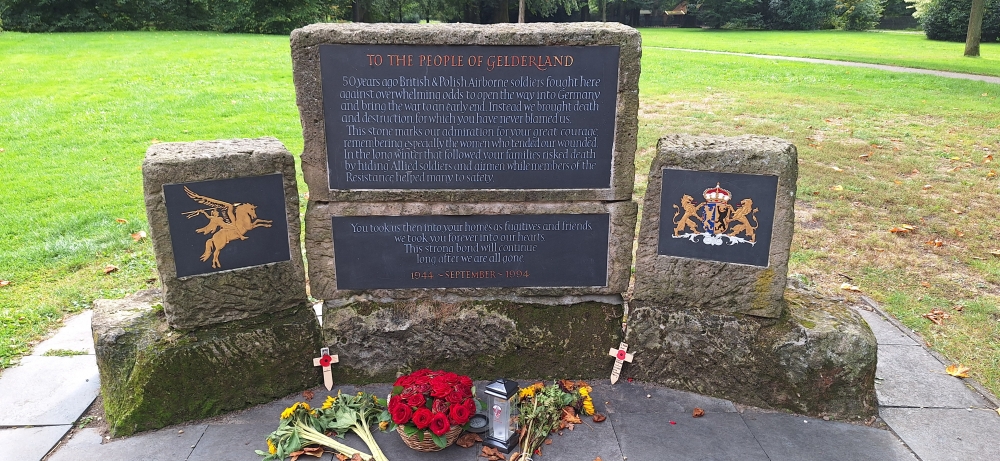 War Memorial Hartenstein #2