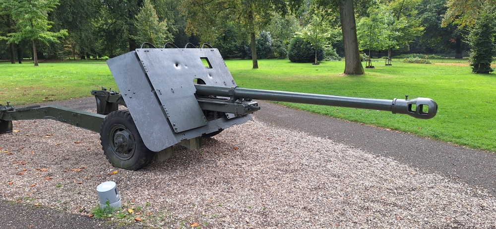17 pounder Anti Tank Gun (2) #3