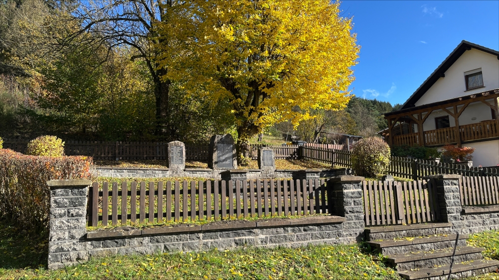 Oorlogsmonument Bad Laasphe-Rüppershausen #2