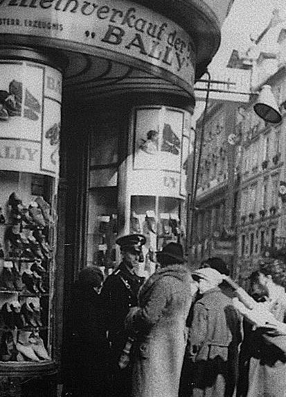 Remembrance Sign Aryanized  Jewish shop Armin Spitz #2