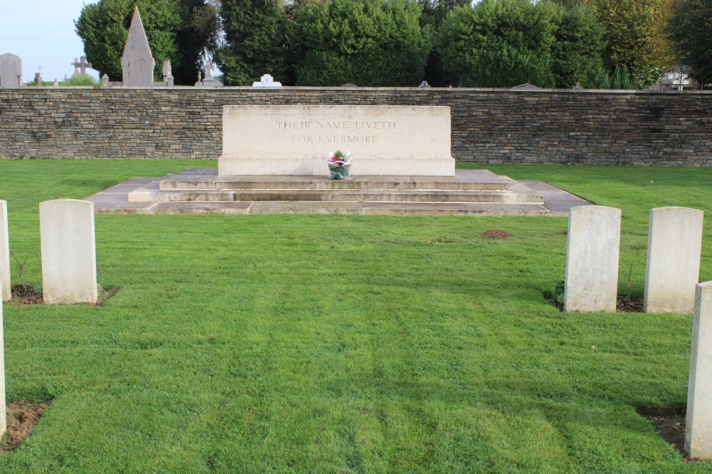 Commonwealth War Cemetery Mory Abbey #2