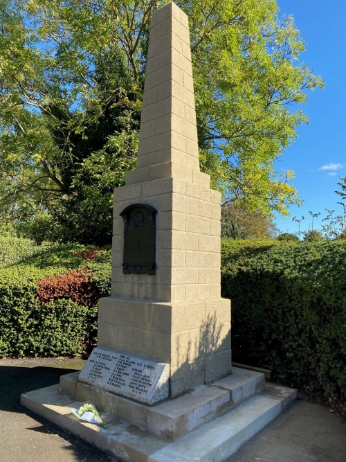 War Memorial Kennington #2