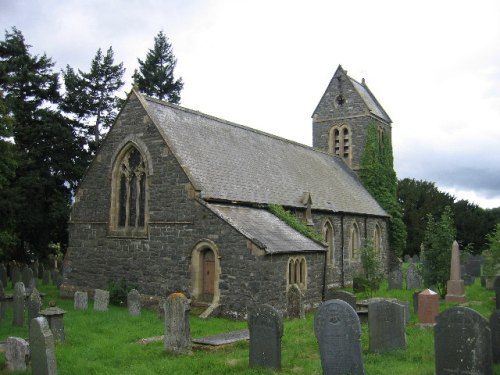 Commonwealth War Grave St. Mor Churchyard #1