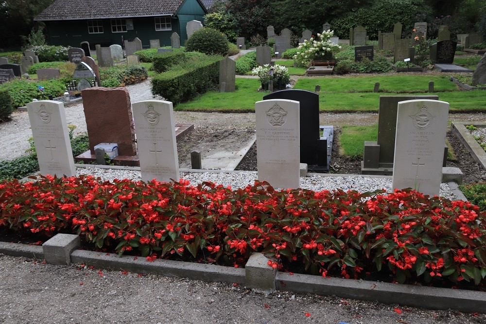 Oorlogsgraven van het Gemenebest Wester Begraafplaats Andijk
