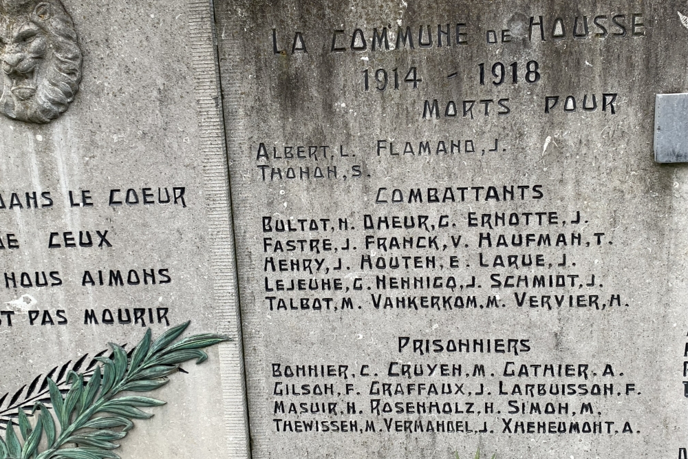 War Memorial Housse #2
