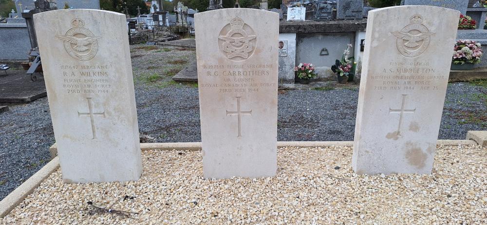 Oorlogsgraven van het Gemenebest Brillac #4