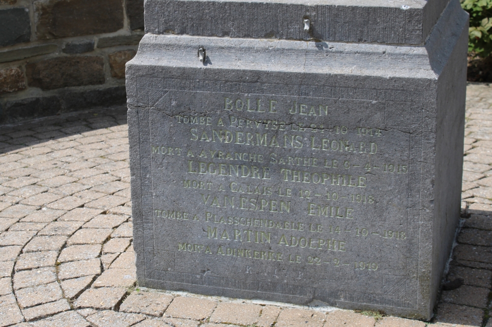 Oorlogsmonument Acoz Lausprelle #2
