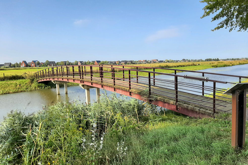 Welsh Guard Bridge Elst #4