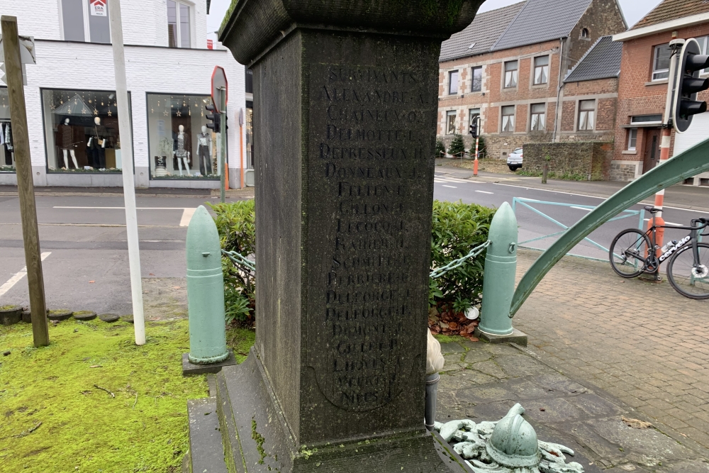Oorlogsmonument Beaufays #4