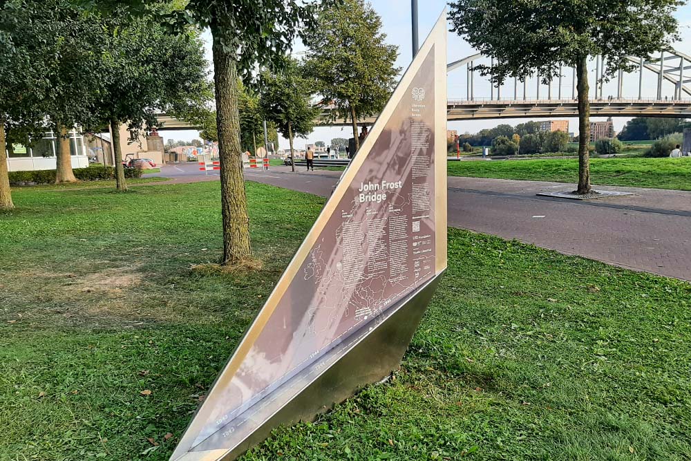 Vector of Memory: John Frost Bridge #3
