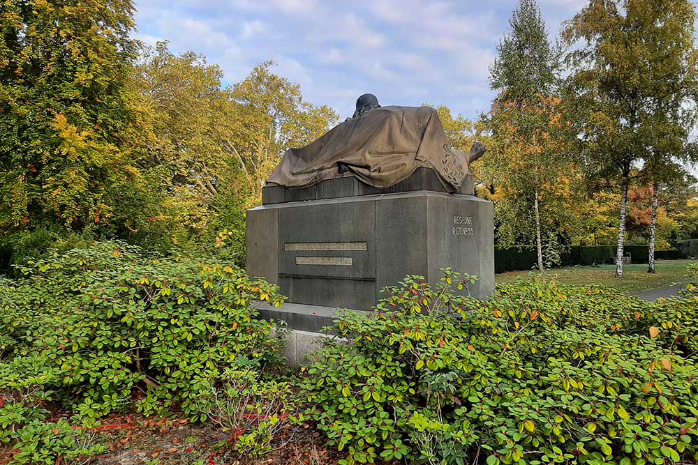 Memorial Königin Augusta Garde-Grenadier-Regiment Nr. 4 #2