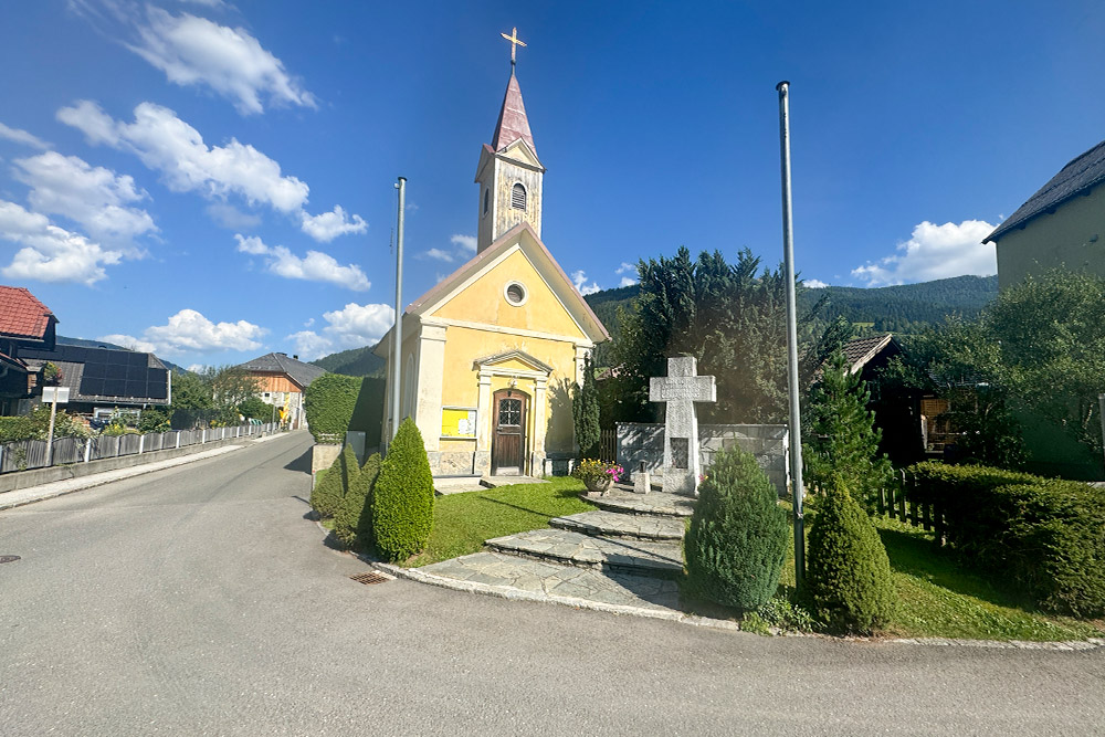 War Memorial Predlitz #1