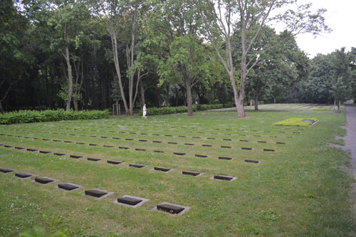 Duitse Oorlogsgraven Georgen-Parochial-Friedhof II #1