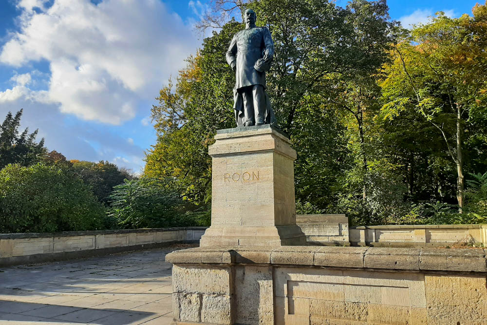 Standbeeld Albrecht von Roon