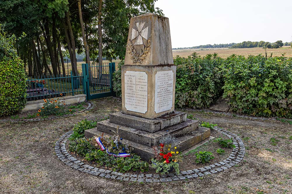German-French War Cemetery in Mey #2