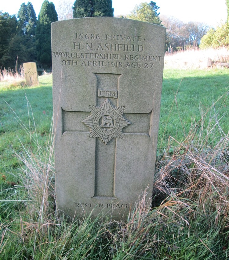 Commonwealth War Graves Plymouth Road Cemetery #1