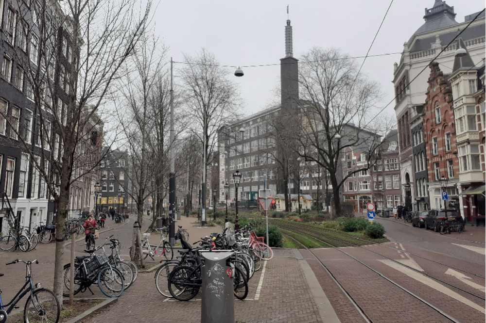 Krantenboulevard Nieuwezijds Voorburgwal #1