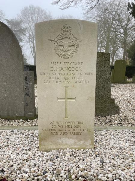 Oorlogsgraven van het Gemenebest Papendrecht #8
