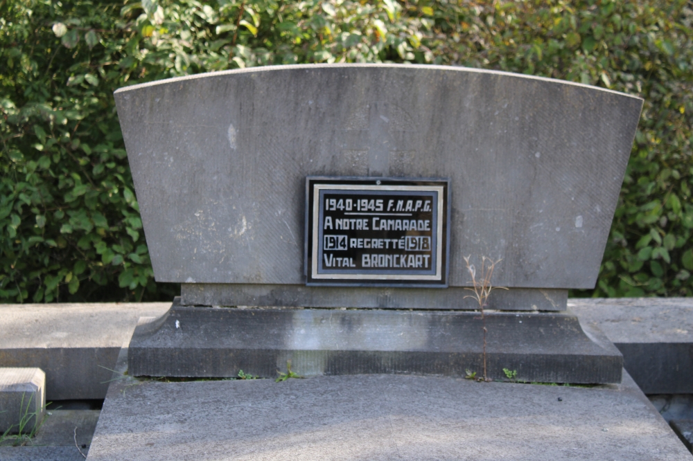 Belgian Graves Veterans Maredret #4