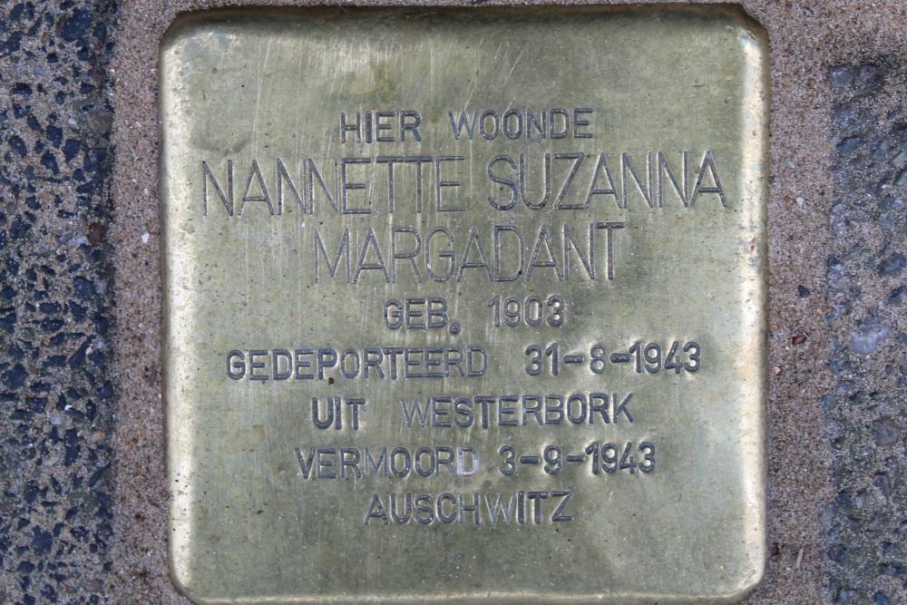 Stumbling Stones Johan van Vlietstraat 81 #4