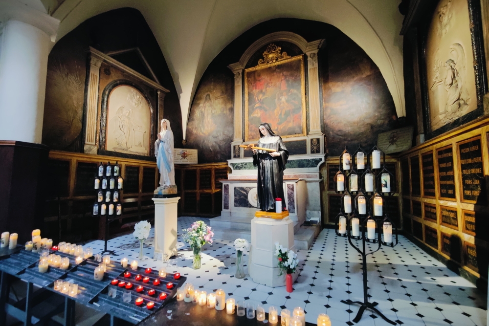 Plaques Église Notre-Dame d'Espérance