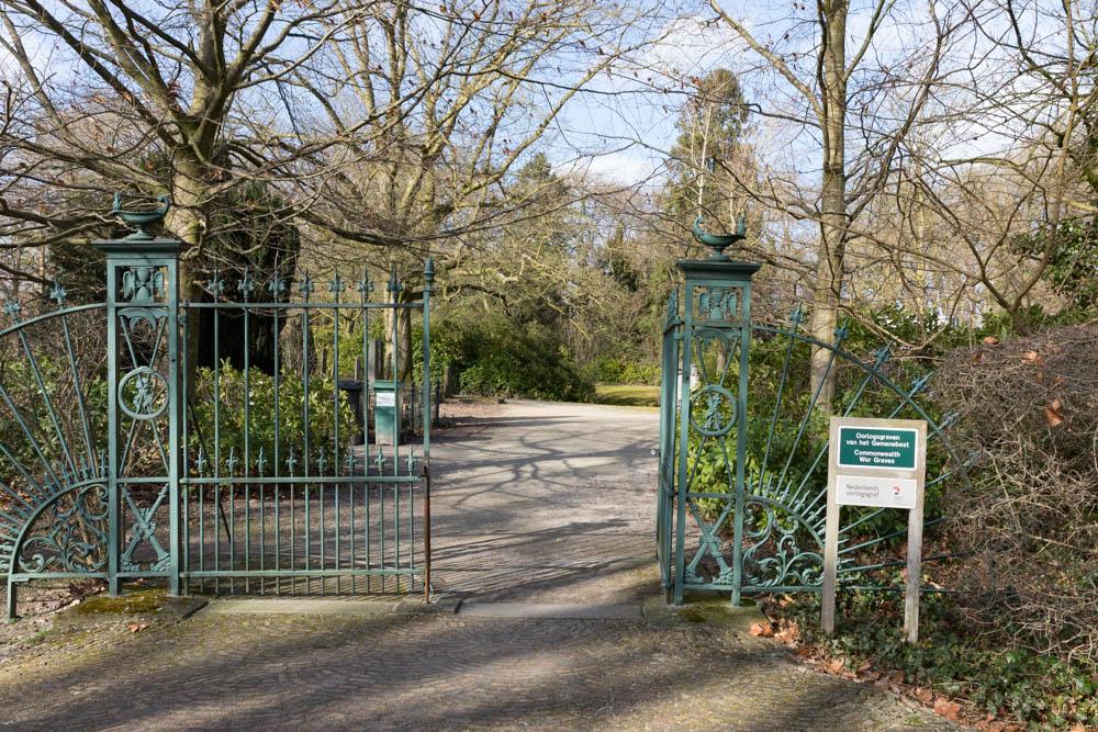 Oorlogsgraven van het Gemenebest Algemene Begraafplaats Ambt-Delden #5