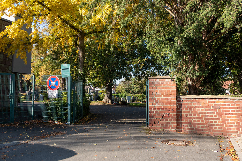 Monument Begraafplaats Gymnich  #6