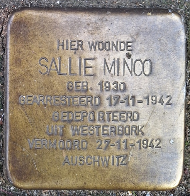 Stumbling Stones Lange Hezelstraat 41 #4