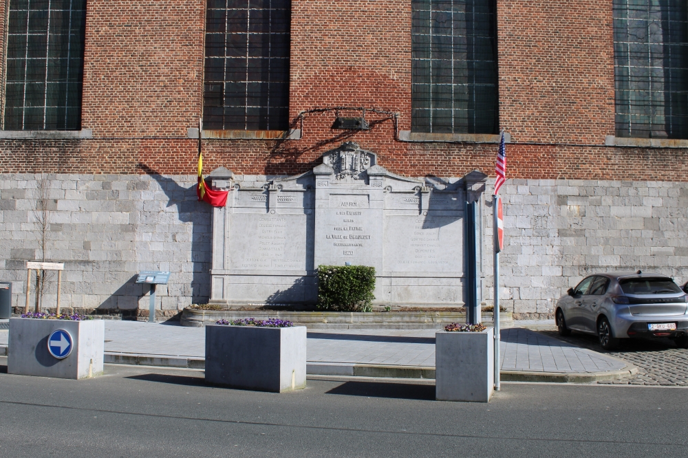 Oorlogsmonument Beaumont #1