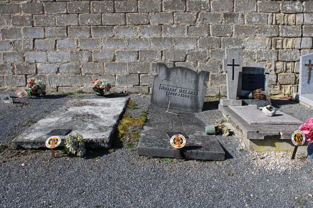 Belgian Graves Veterans Leugnies #2
