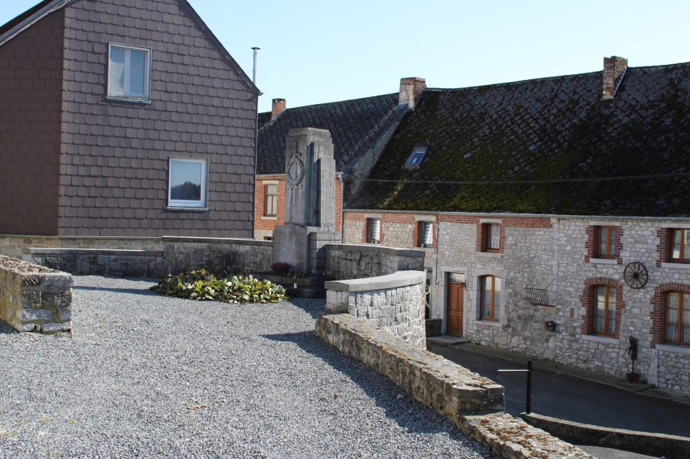 Oorlogsmonument Solre-Saint-Géry