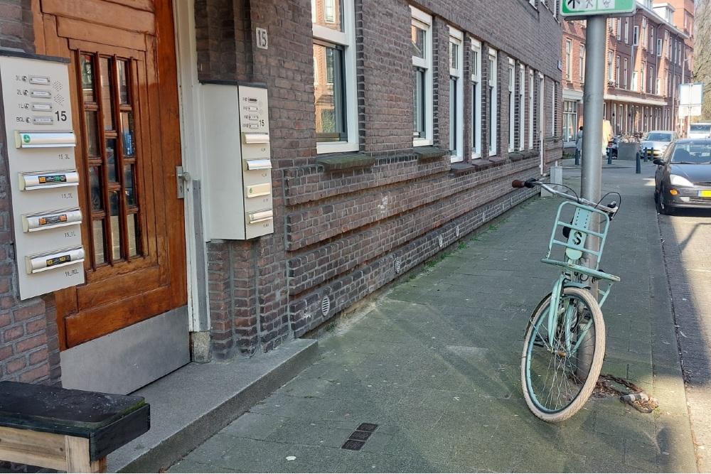 Stumbling Stones Middenhoefstraat 15 #5