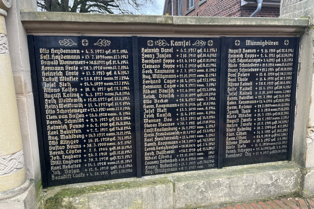 Oorlogsmonument Baccum #4
