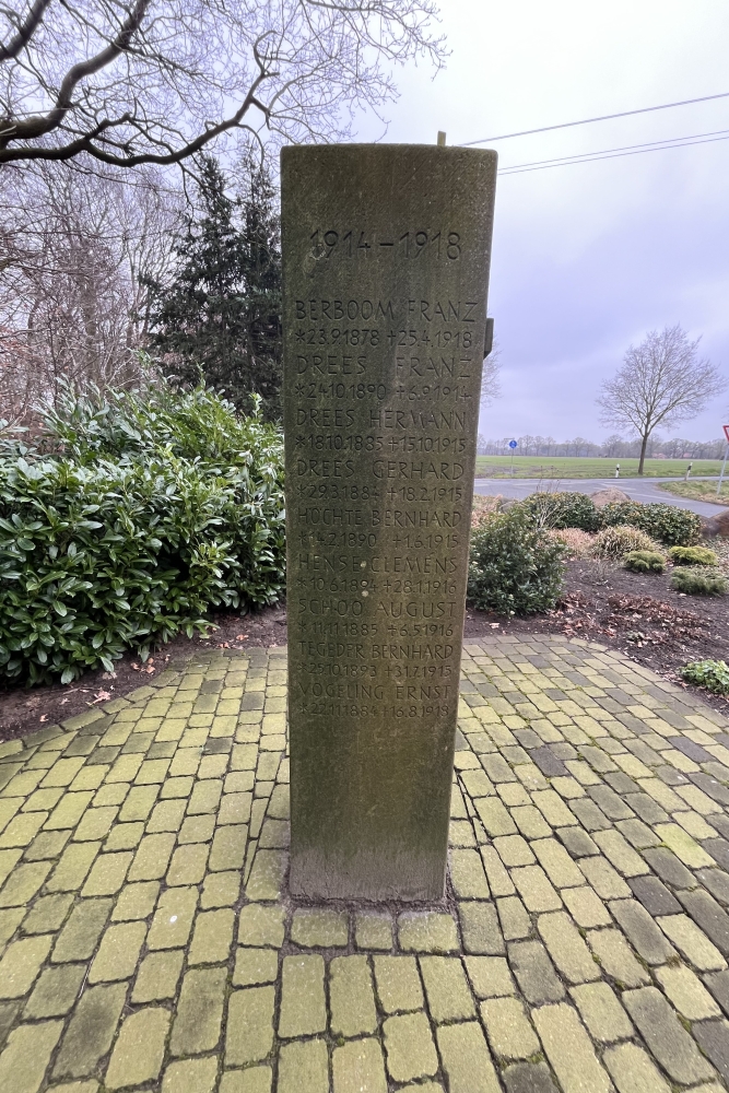 War Memorial Brümsel #5