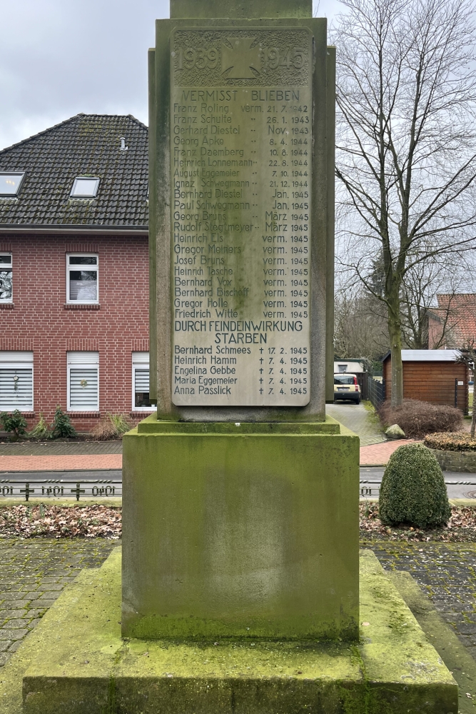 War Memorial Thuine #4