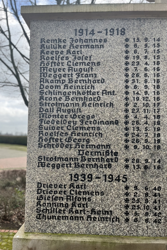 War Memorial Suttrup #4