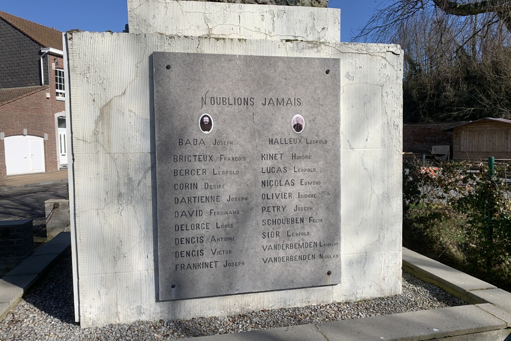 War Memorial Lamine #4