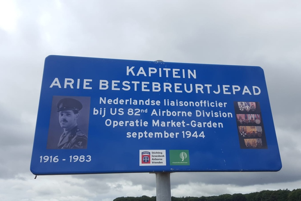 Memorial Kapitein Arie Bestebreurtjepad #3