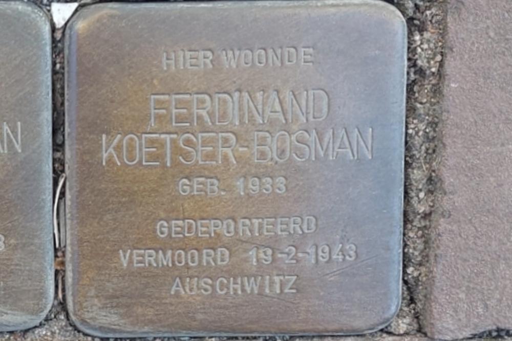 Stumbling Stones Hoogstraat 28 #4