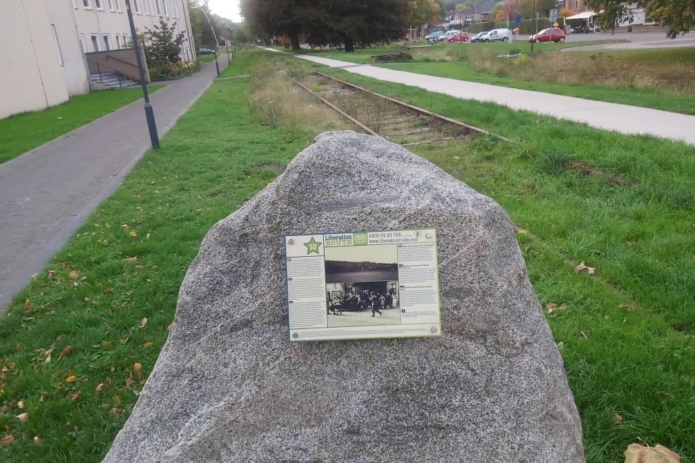 Liberation Route Marker 010: Duitse trein ontsnapt door bevrijd gebied #3